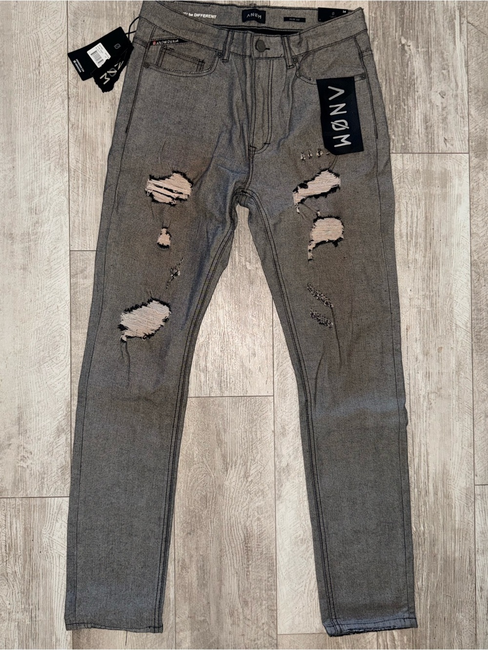 ANOM Denim Matrix Distressed Slim Jeans Size 34 NWT